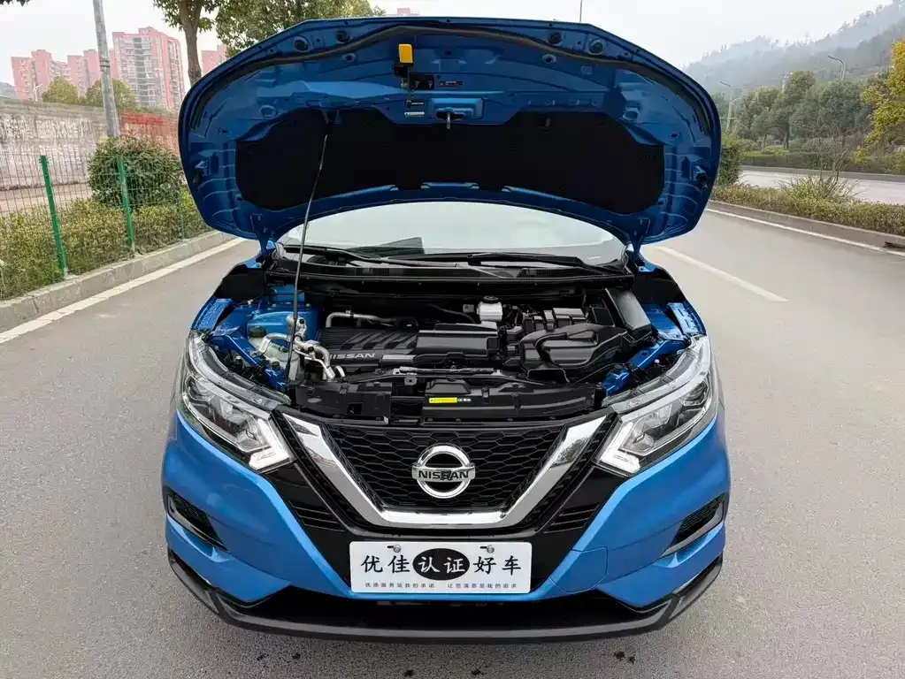 Nissan Qashqai — фото 4