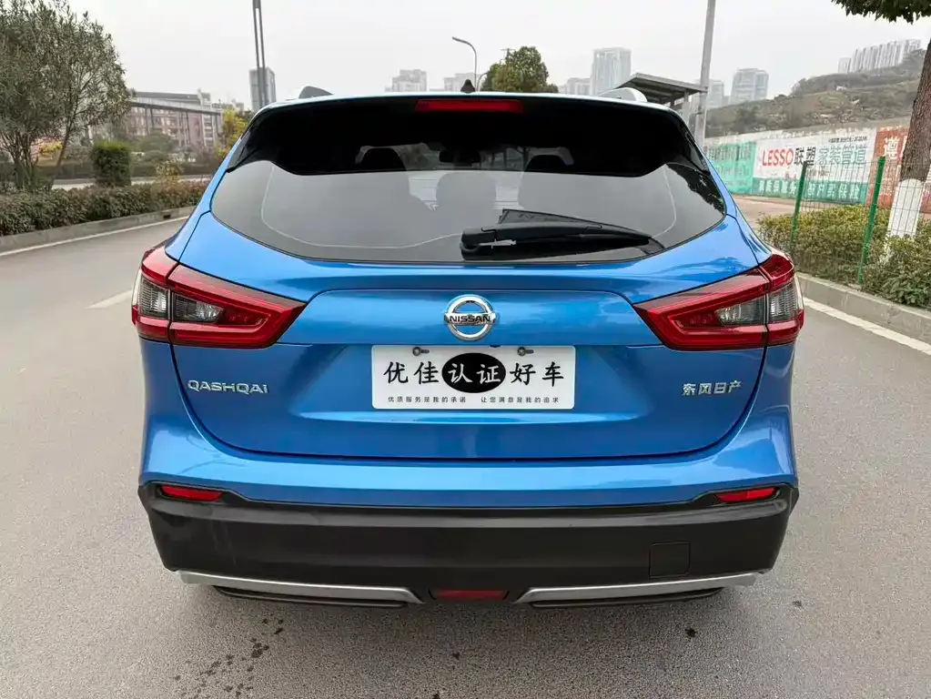 Nissan Qashqai — фото 2