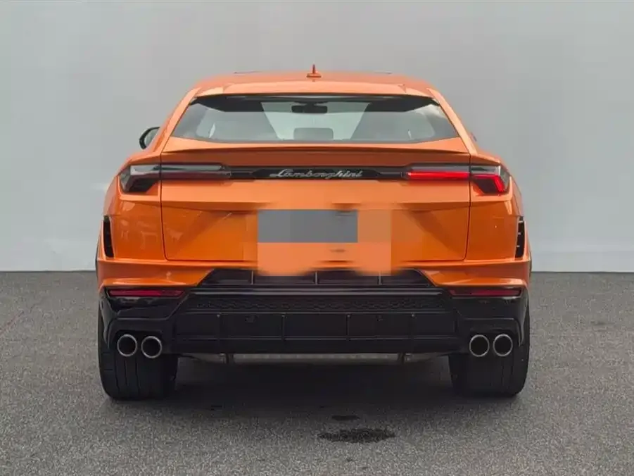 Lamborghini Urus — фото 7