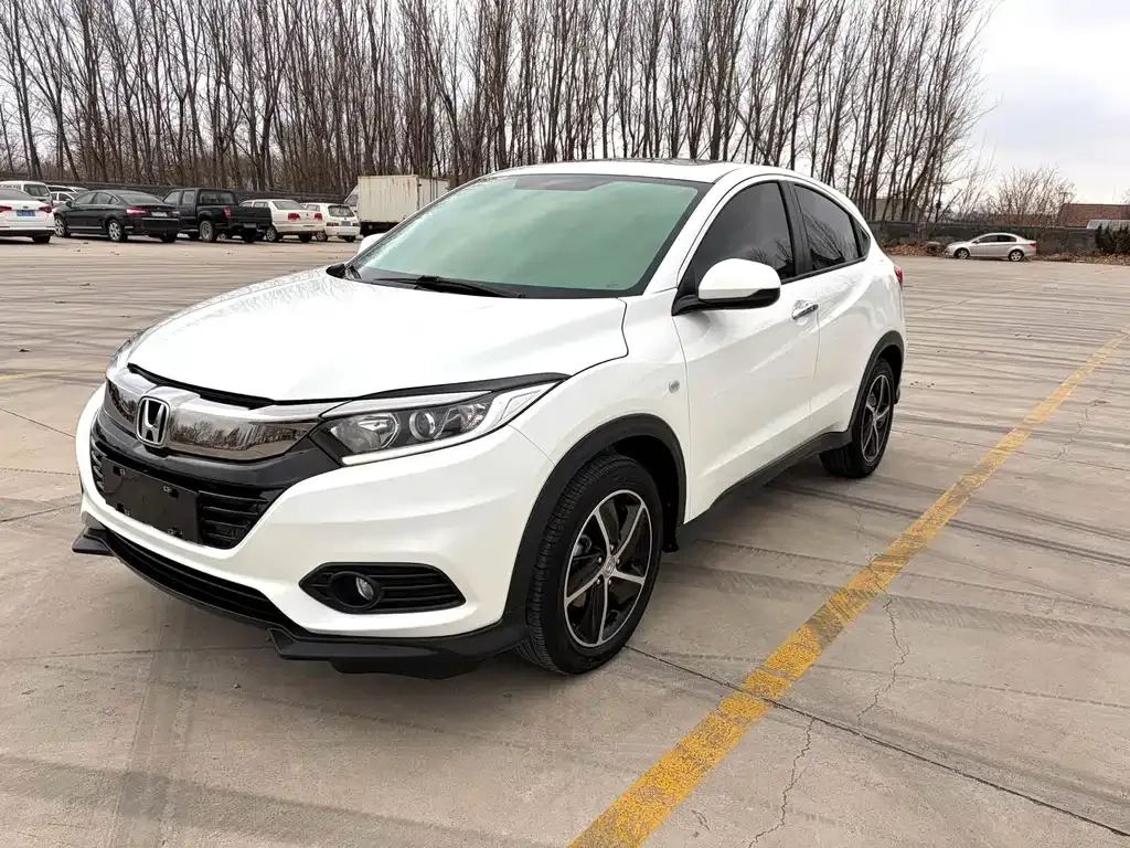 Honda Vezel — фото 1