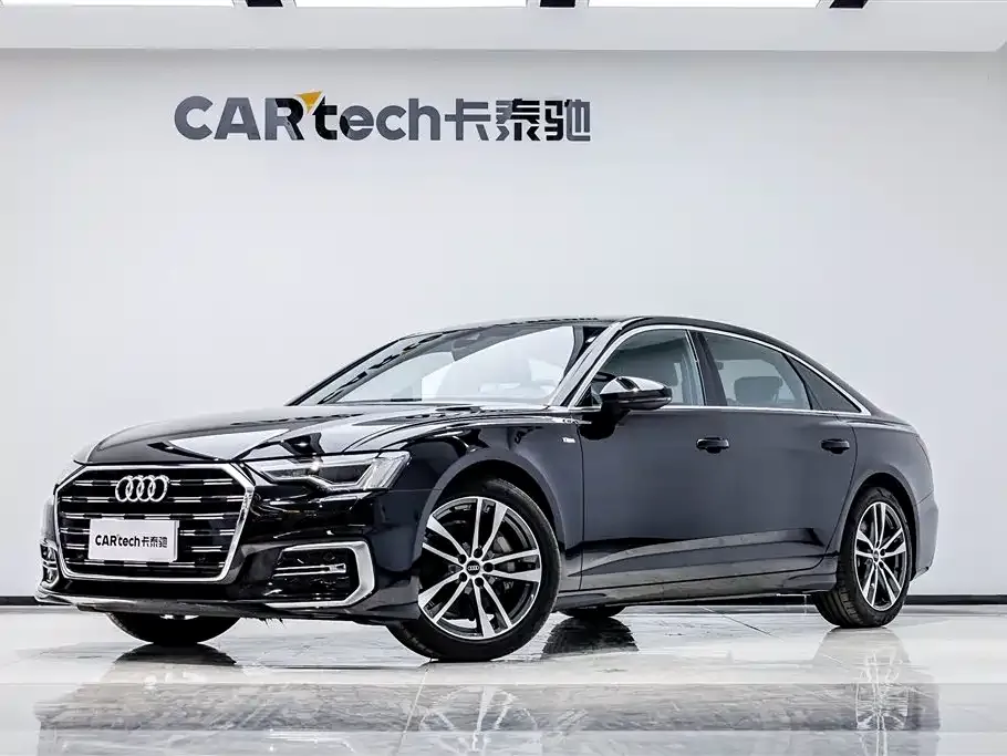 Audi A6L — фото 1