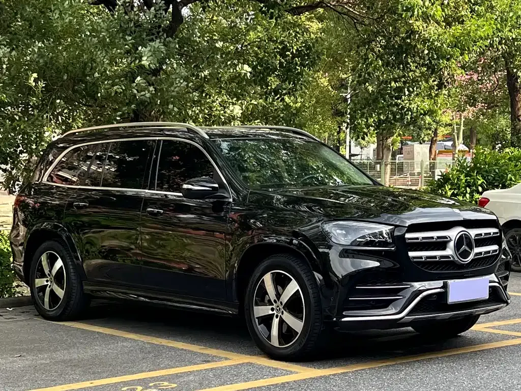 Mercedes-Benz GLS — фото 10