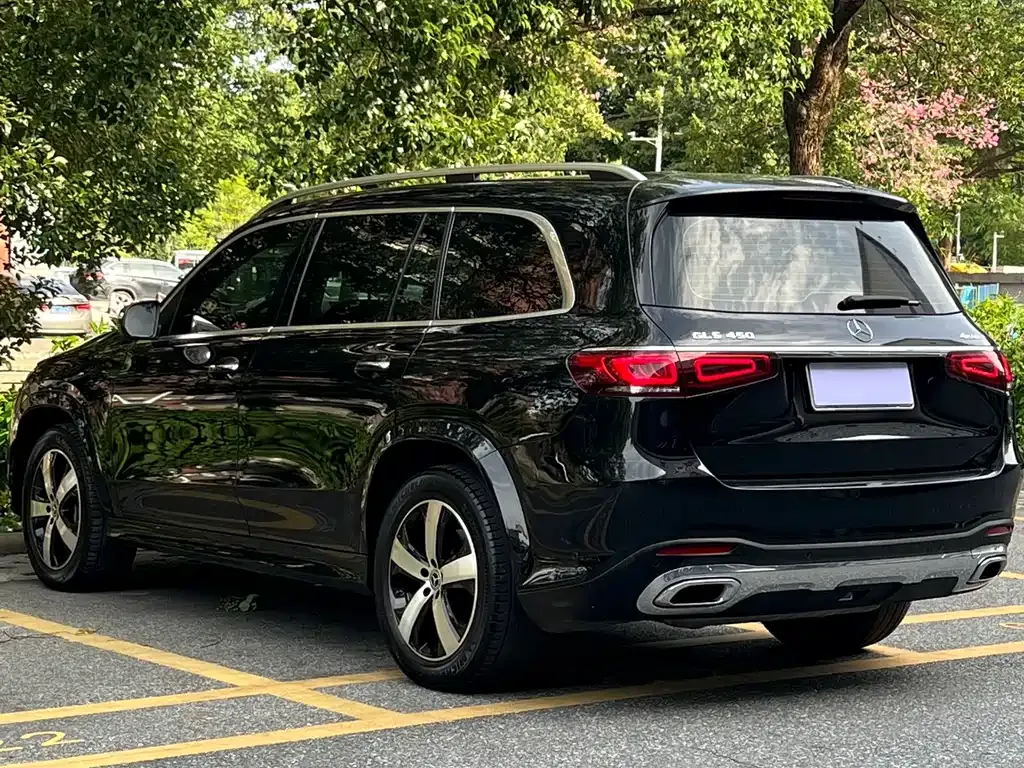 Mercedes-Benz GLS — фото 9