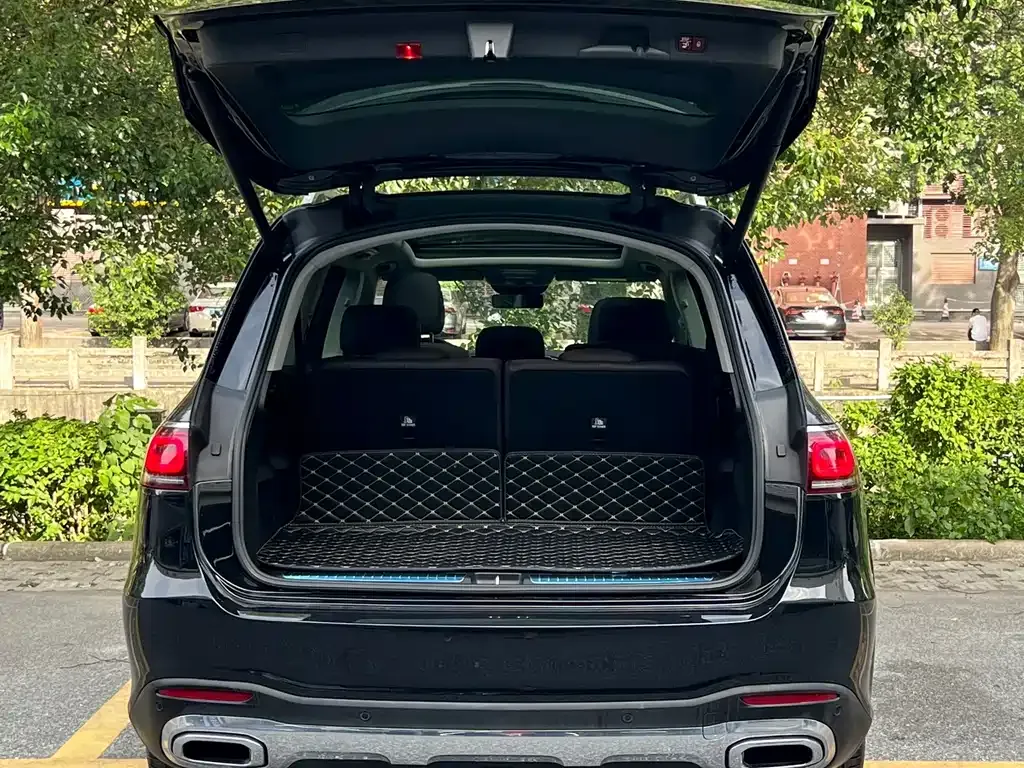 Mercedes-Benz GLS — фото 4