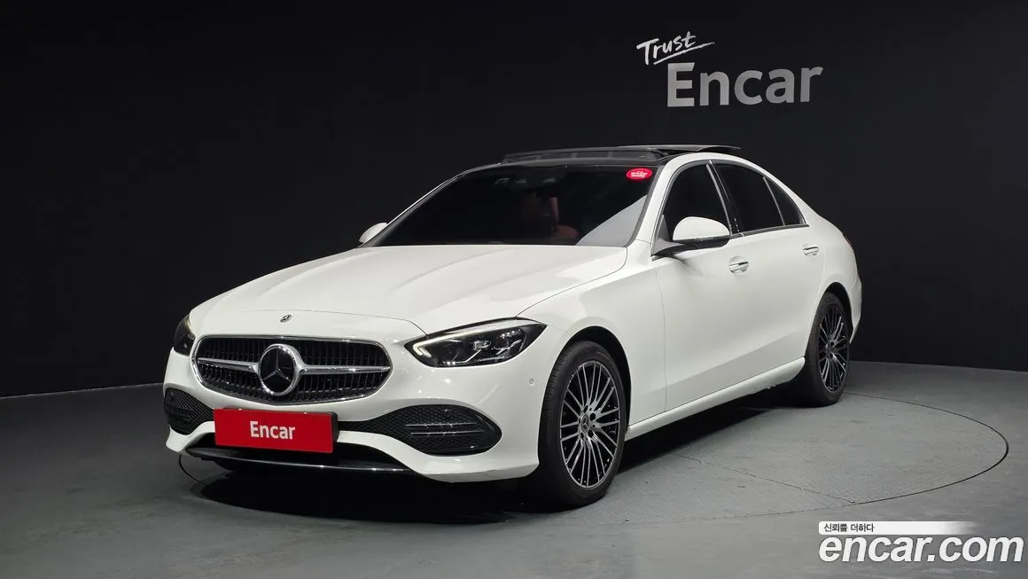 Mercedes-Benz C-Class — фото 1