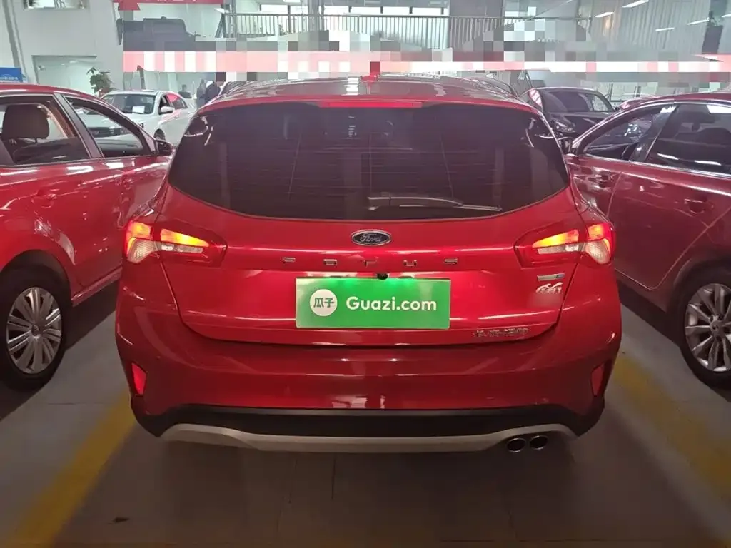 Ford Focus Active — фото 4