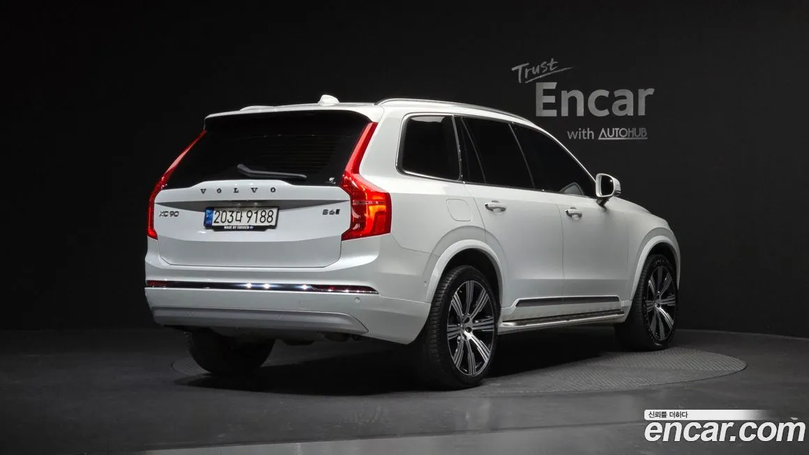 Volvo XC90 — фото 2