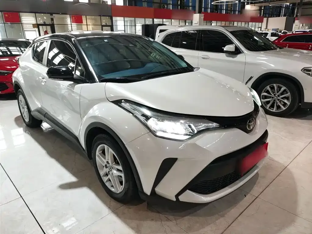 Toyota C-HR — фото 5