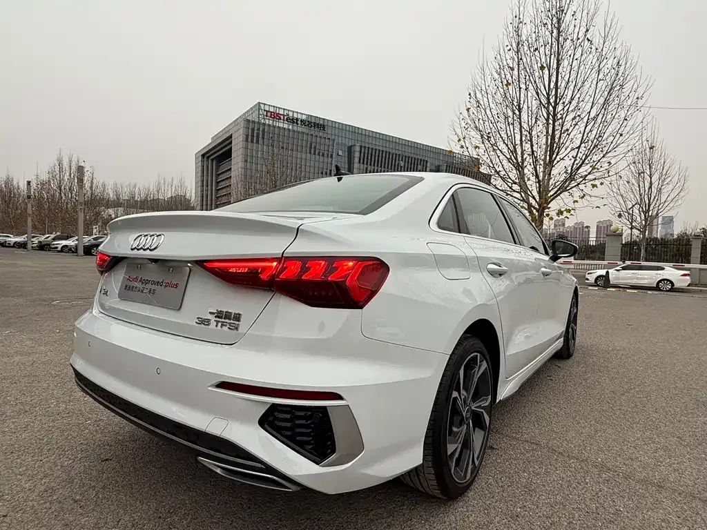 Audi A3 — фото 5