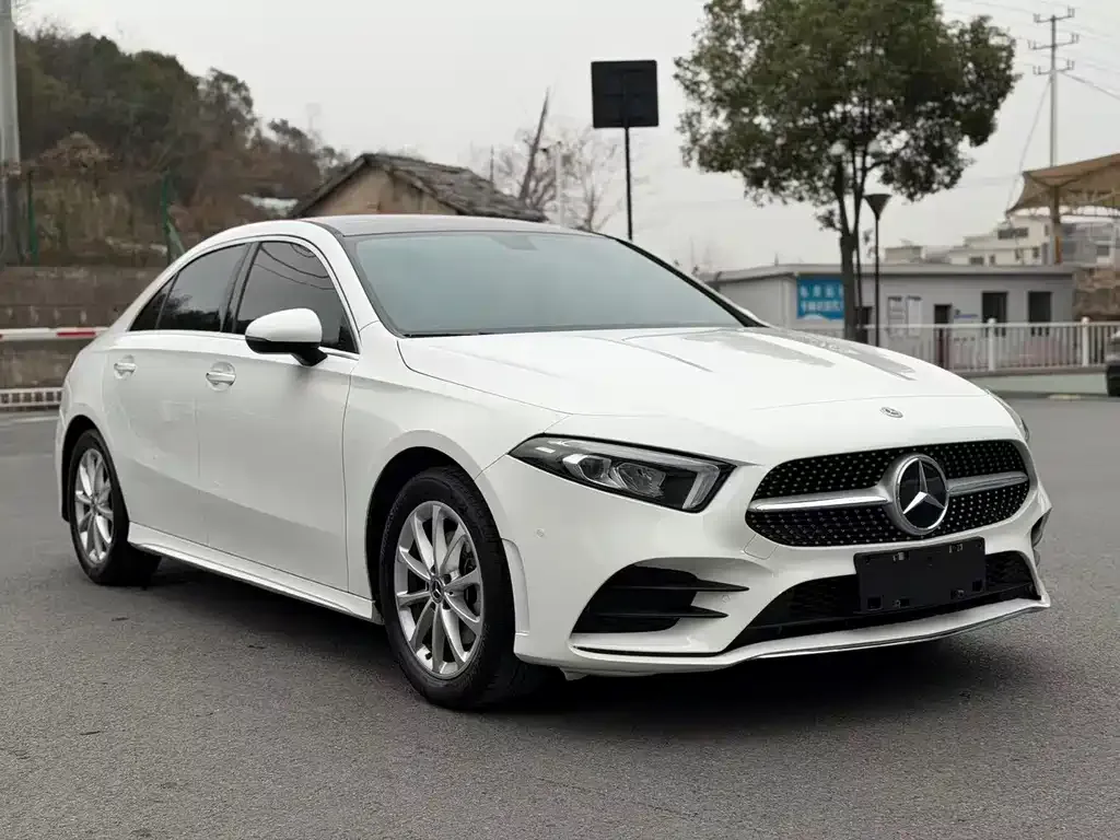 Mercedes-Benz A-Class — фото 2