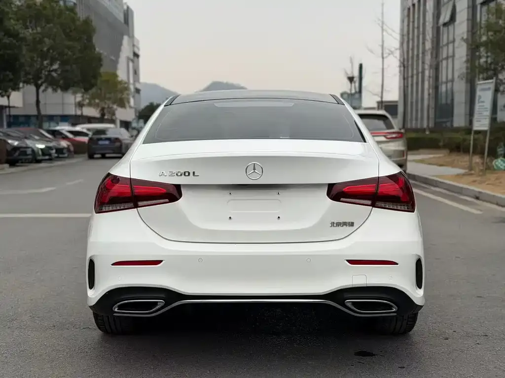 Mercedes-Benz A-Class — фото 9