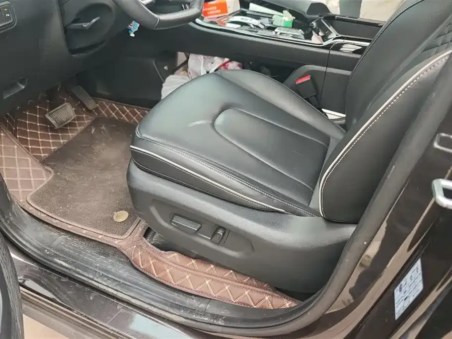 Hyundai Custo — фото 3