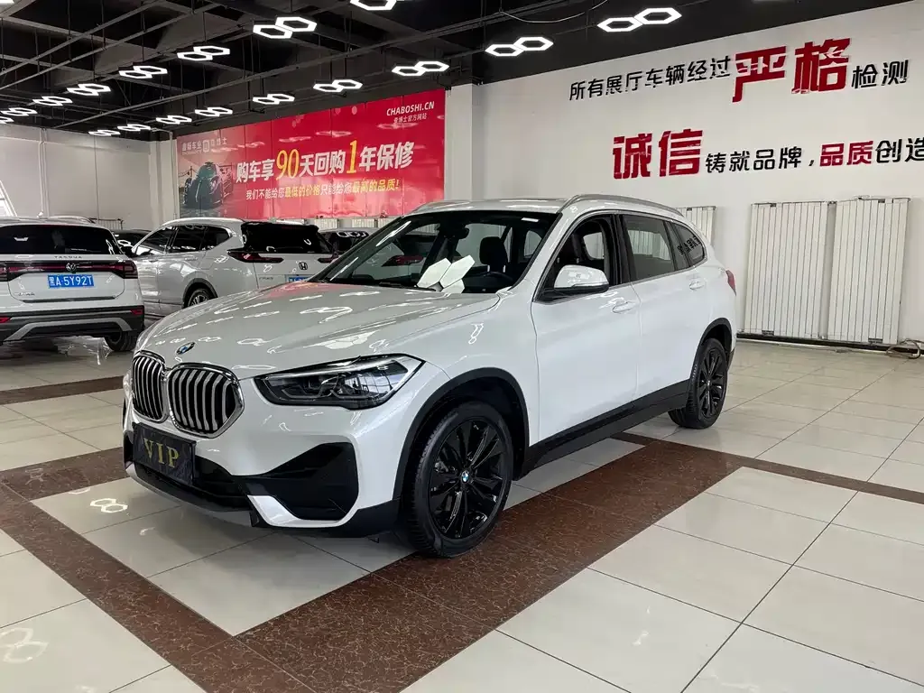 BMW X1 — фото 2