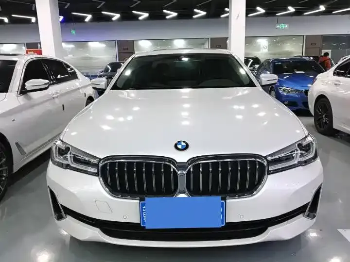 BMW 5 Series — фото 2