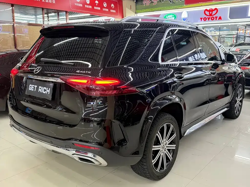 Mercedes-Benz GLE — фото 7