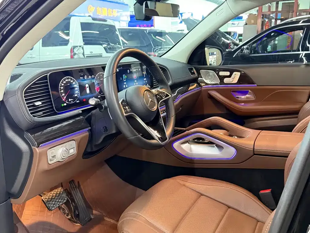 Mercedes-Benz GLE — фото 6