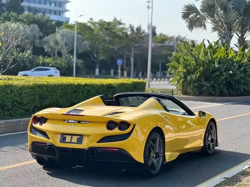 Ferrari F8 — фото 2