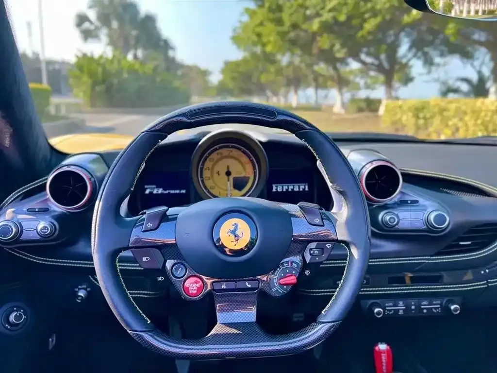 Ferrari F8 — фото 4