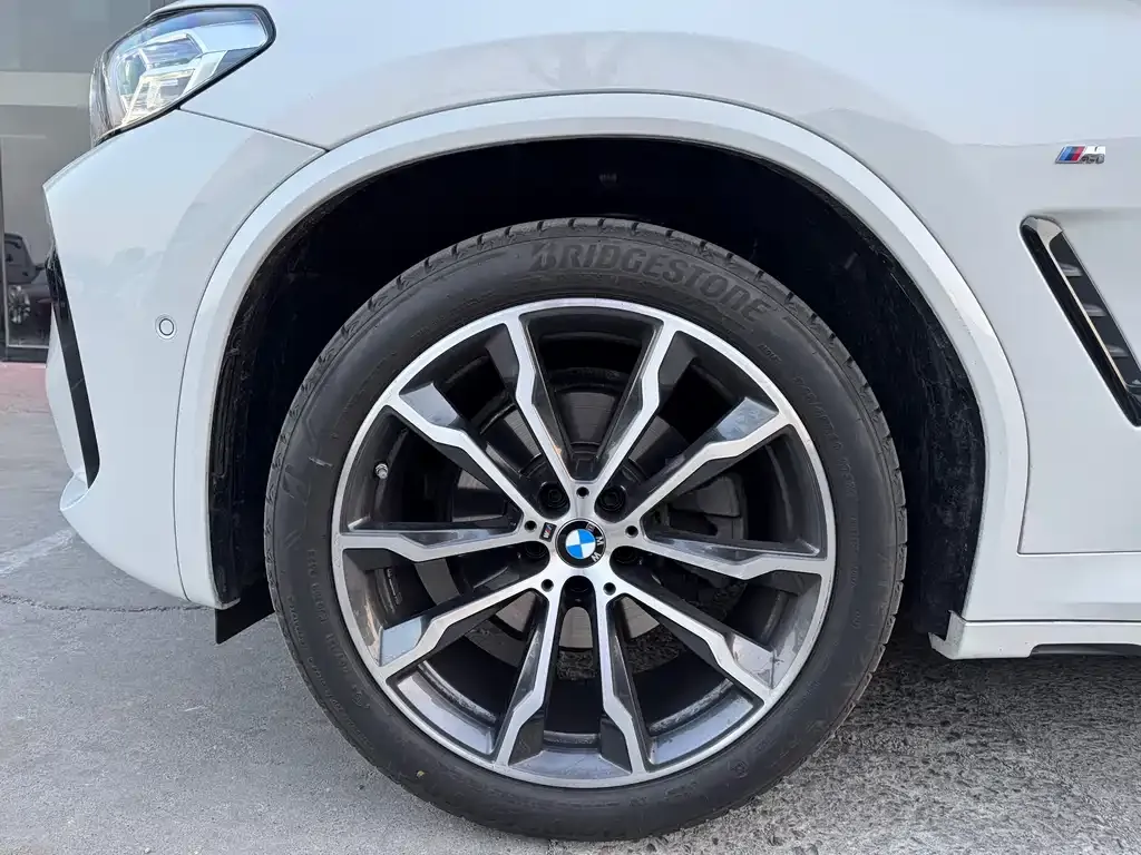 BMW X3 — фото 10