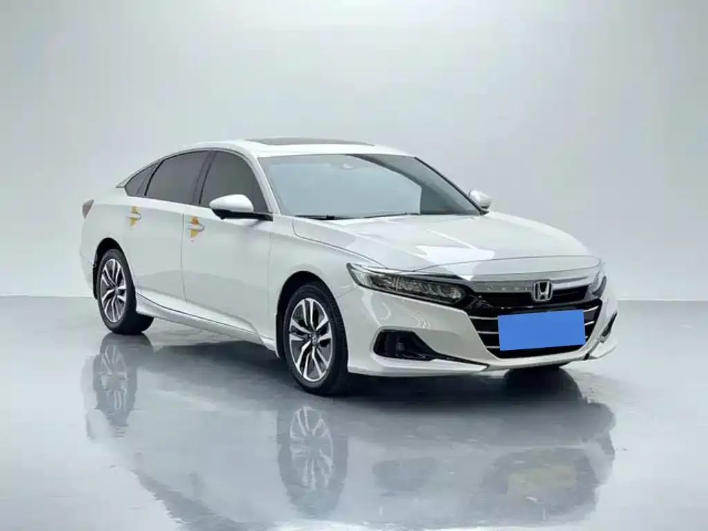 Honda Accord — фото 8