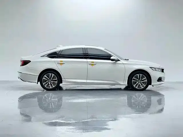 Honda Accord — фото 6