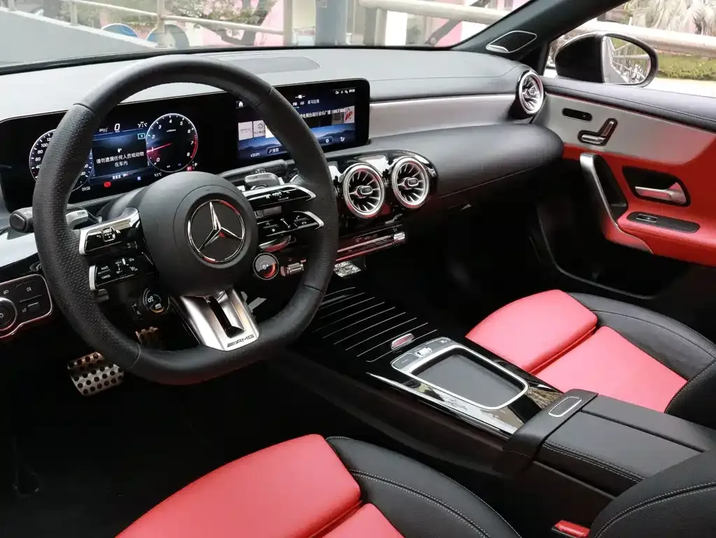 Mercedes-Benz A-Class AMG — фото 3