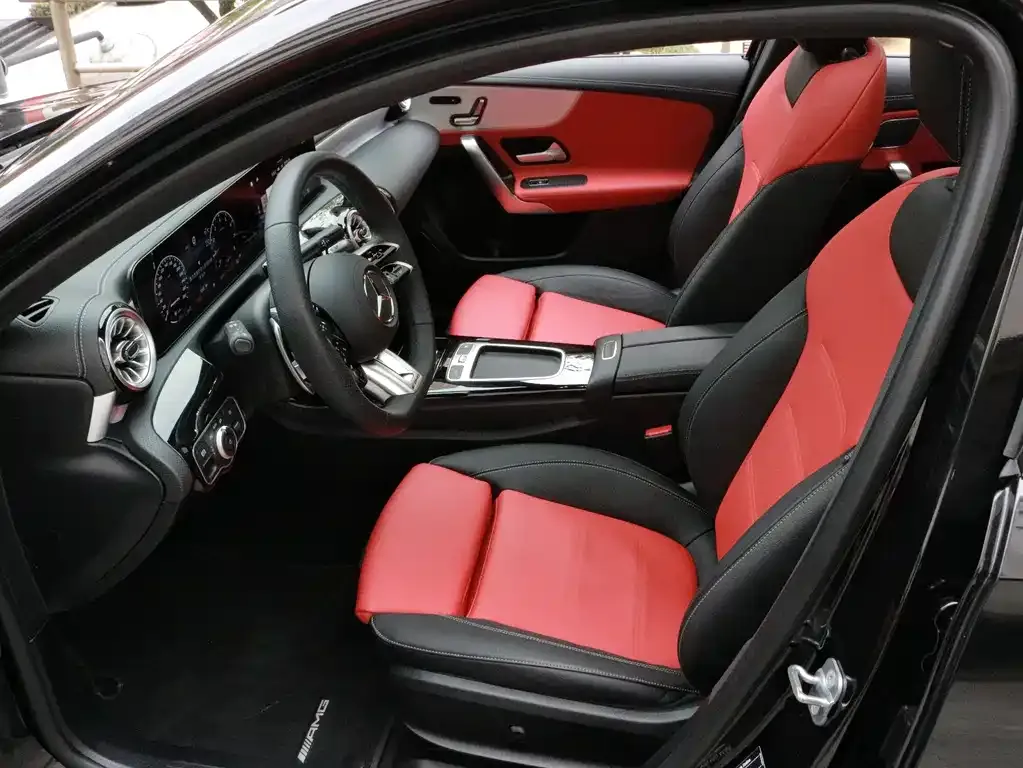 Mercedes-Benz A-Class AMG — фото 7