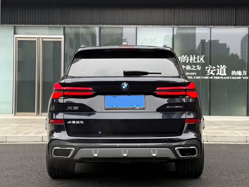 BMW X5 — фото 5