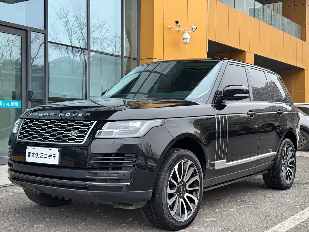 Land Rover Range Rover — фото 1