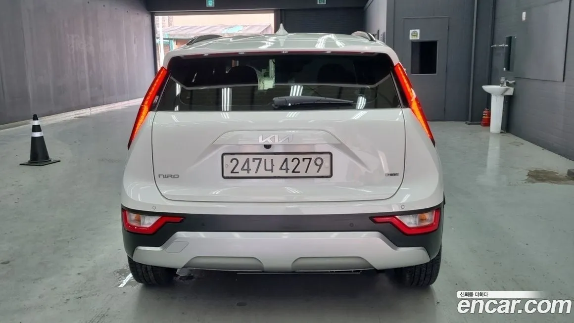 Kia Niro — фото 4