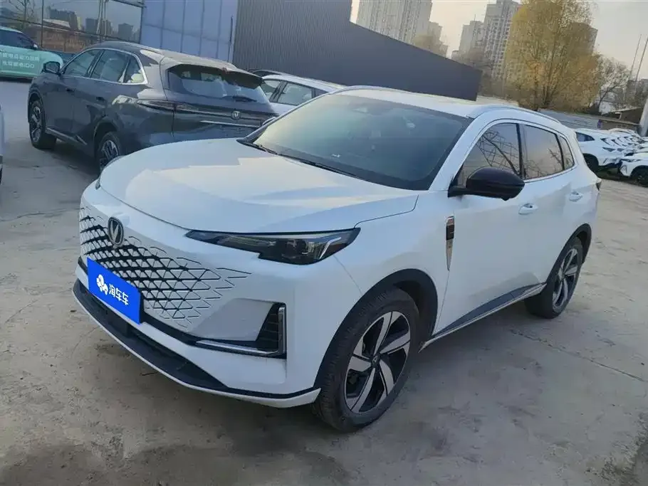 Changan CS55PLUS — фото 1