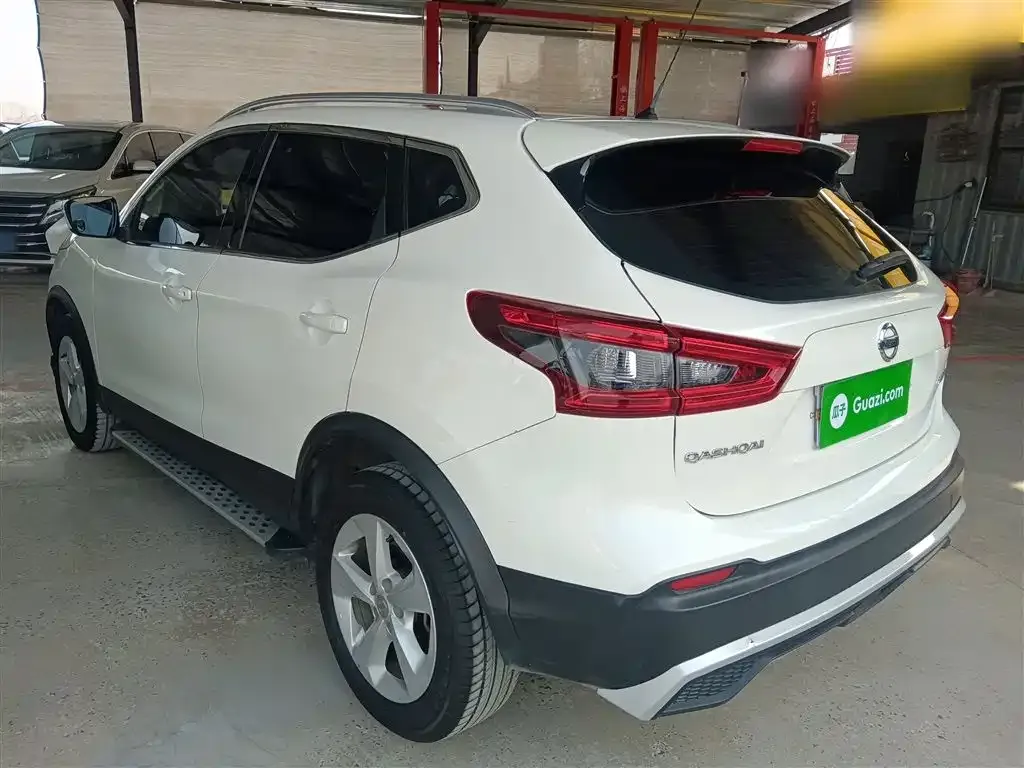 Nissan Qashqai — фото 3
