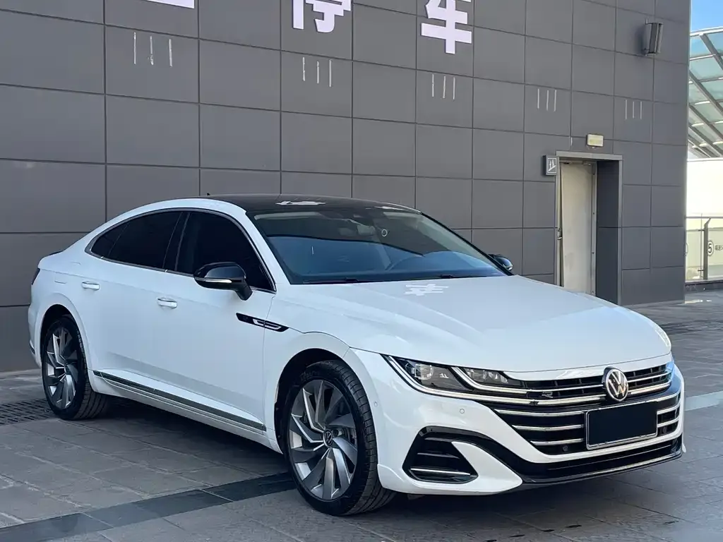 Volkswagen CC — фото 6