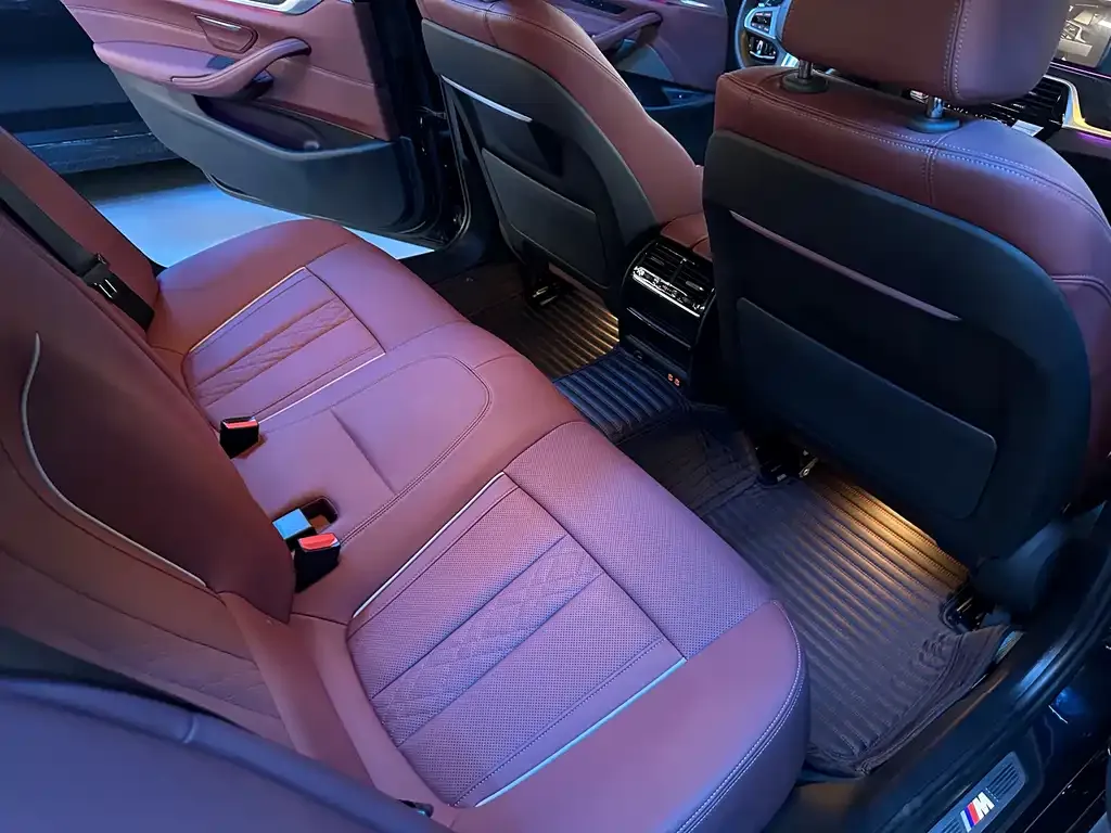 BMW 5 Series — фото 10