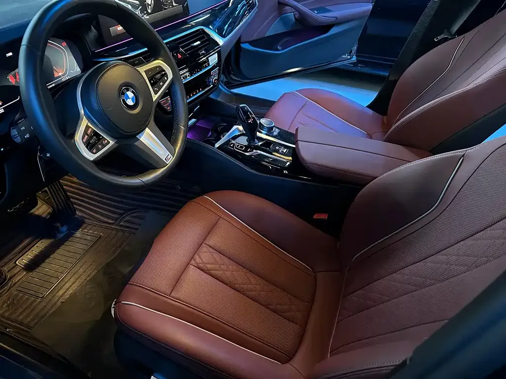 BMW 5 Series — фото 2