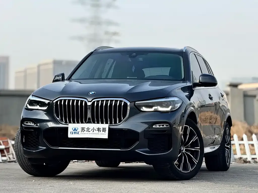 BMW X5 (Import) — фото 5