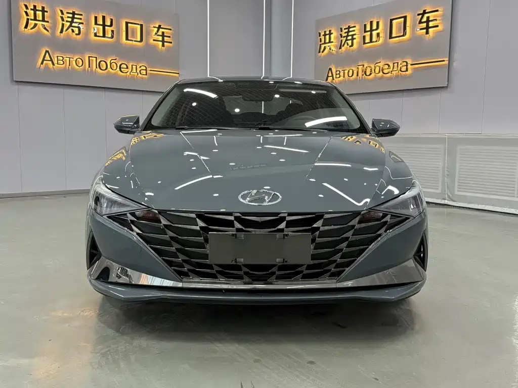 Hyundai Elantra — фото 6