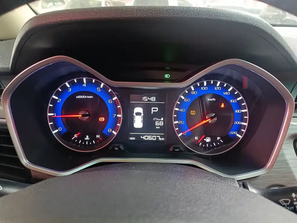 Changan CS75PLUS — фото 4