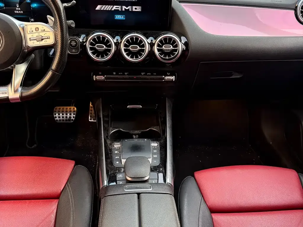 Mercedes-Benz CLA AMG — фото 4