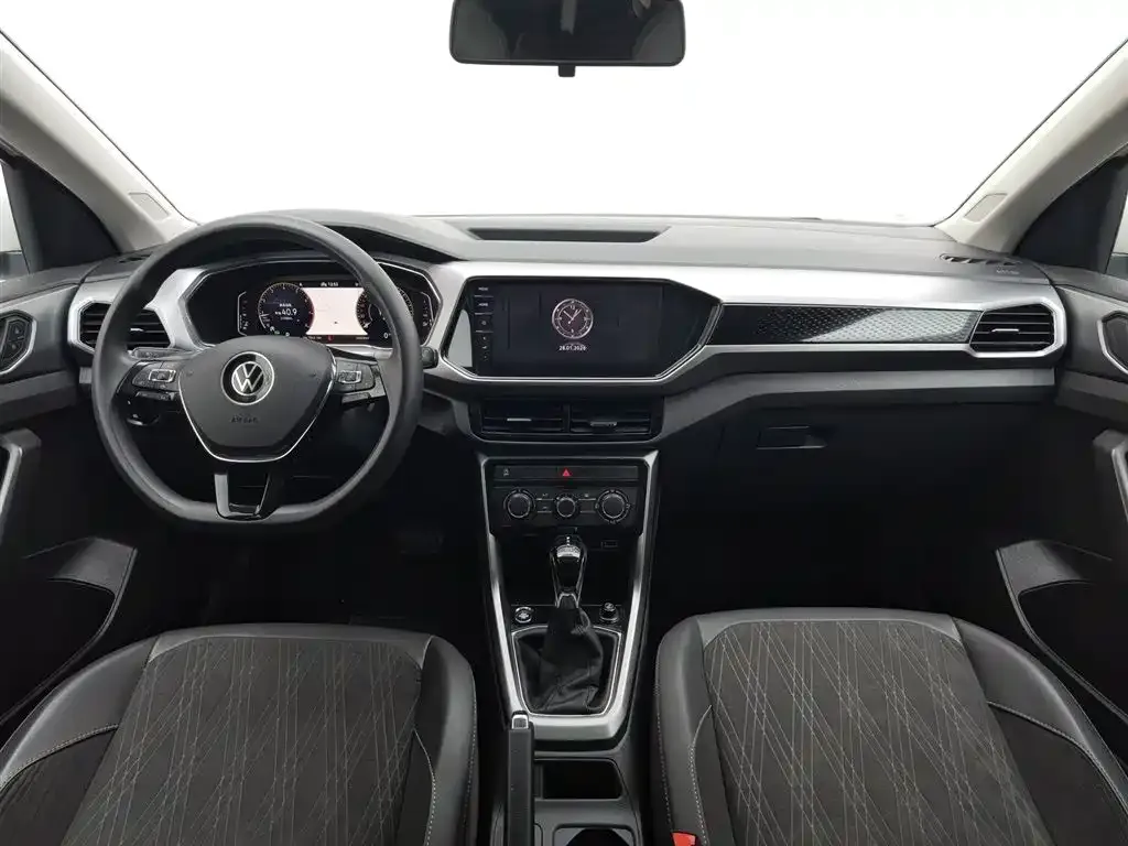 Volkswagen T-Cross — фото 9