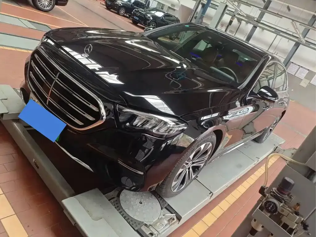 Mercedes-Benz E-Class New Energy — фото 1