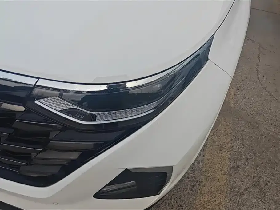 Hyundai Custo — фото 3