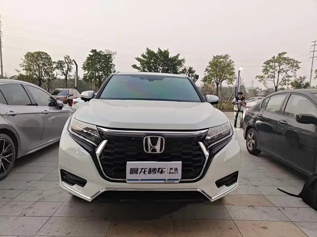 Honda UR-V — фото 7