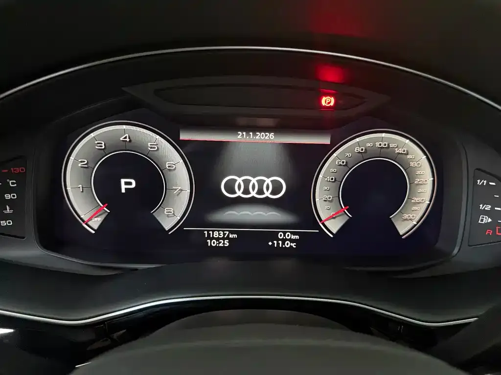Audi Q7 — фото 2