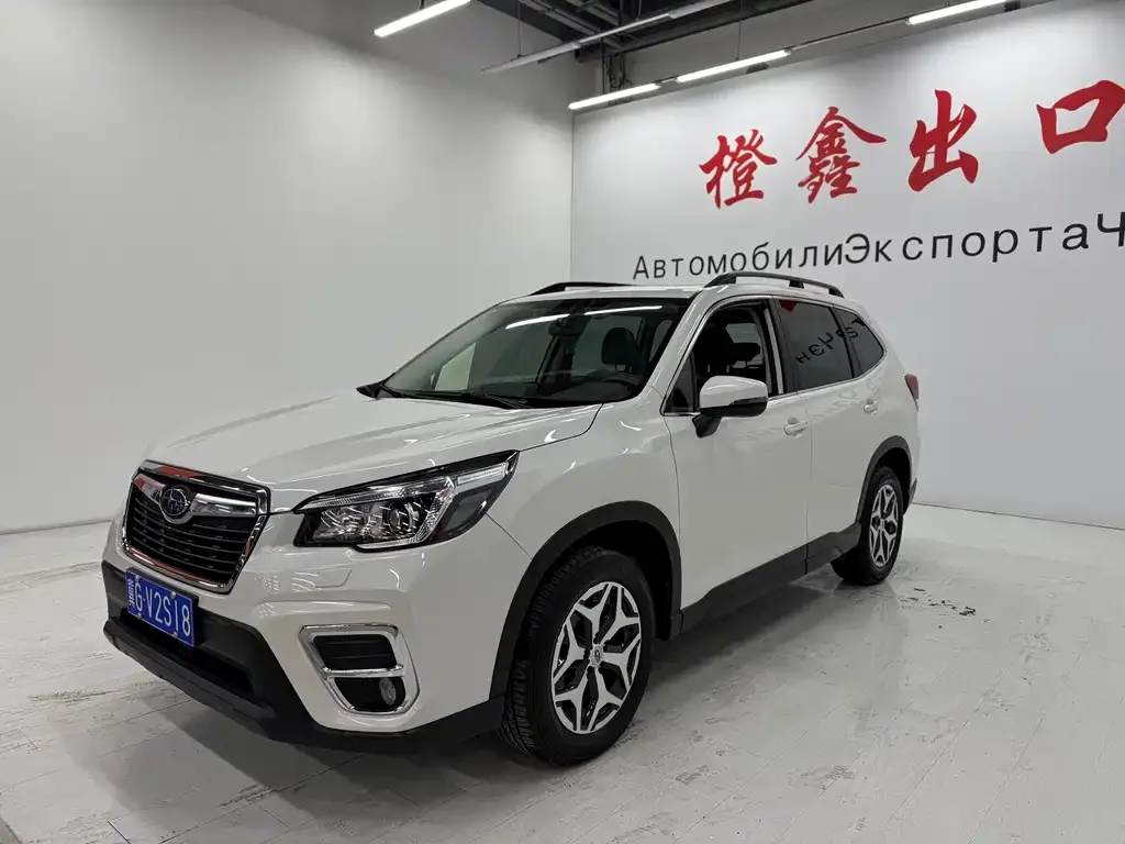 Subaru Forester — фото 1