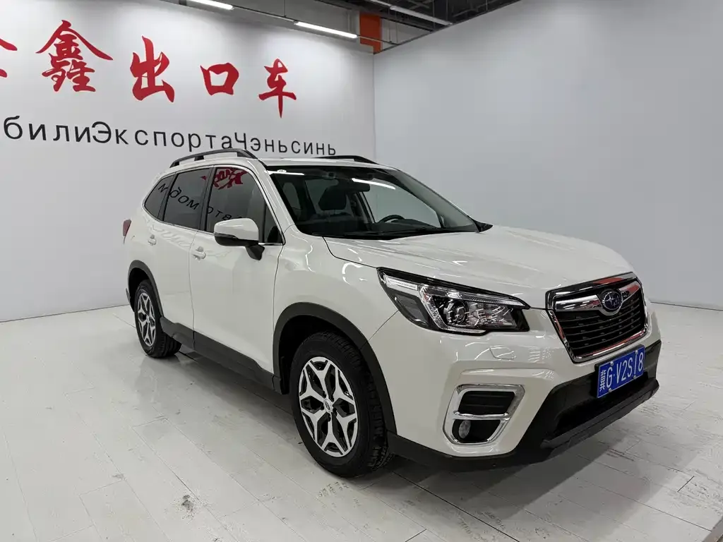 Subaru Forester — фото 6