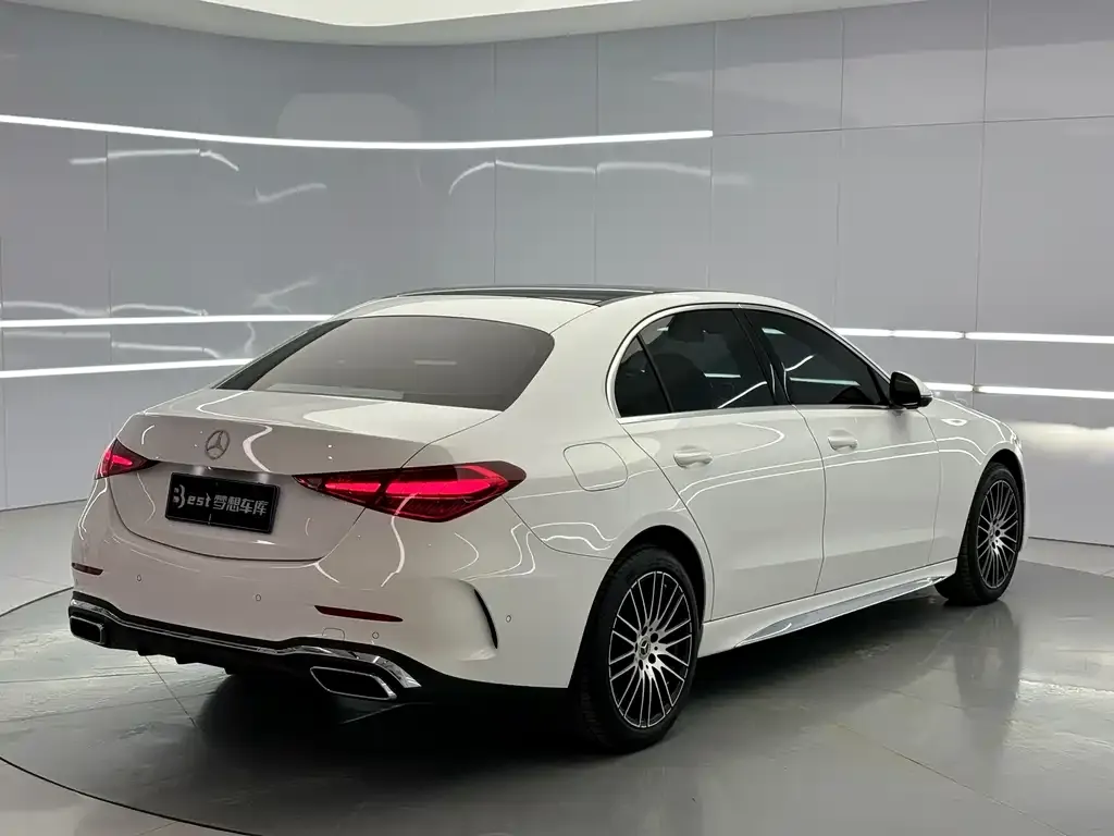 Mercedes-Benz C-Class — фото 10