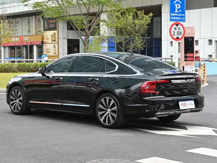 Volvo S90 — фото 7