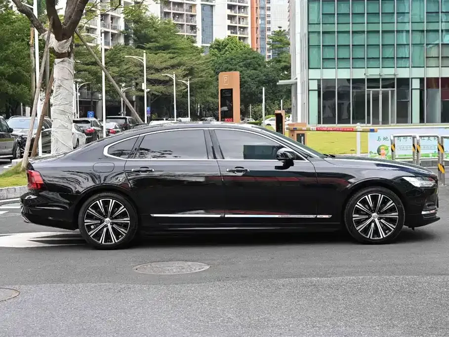 Volvo S90 — фото 8