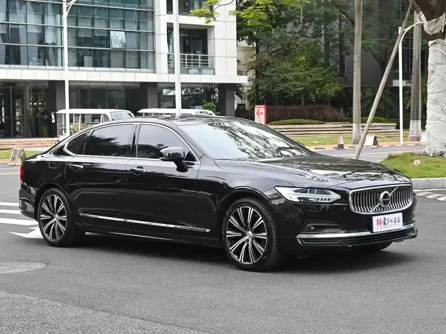 Volvo S90 — фото 9